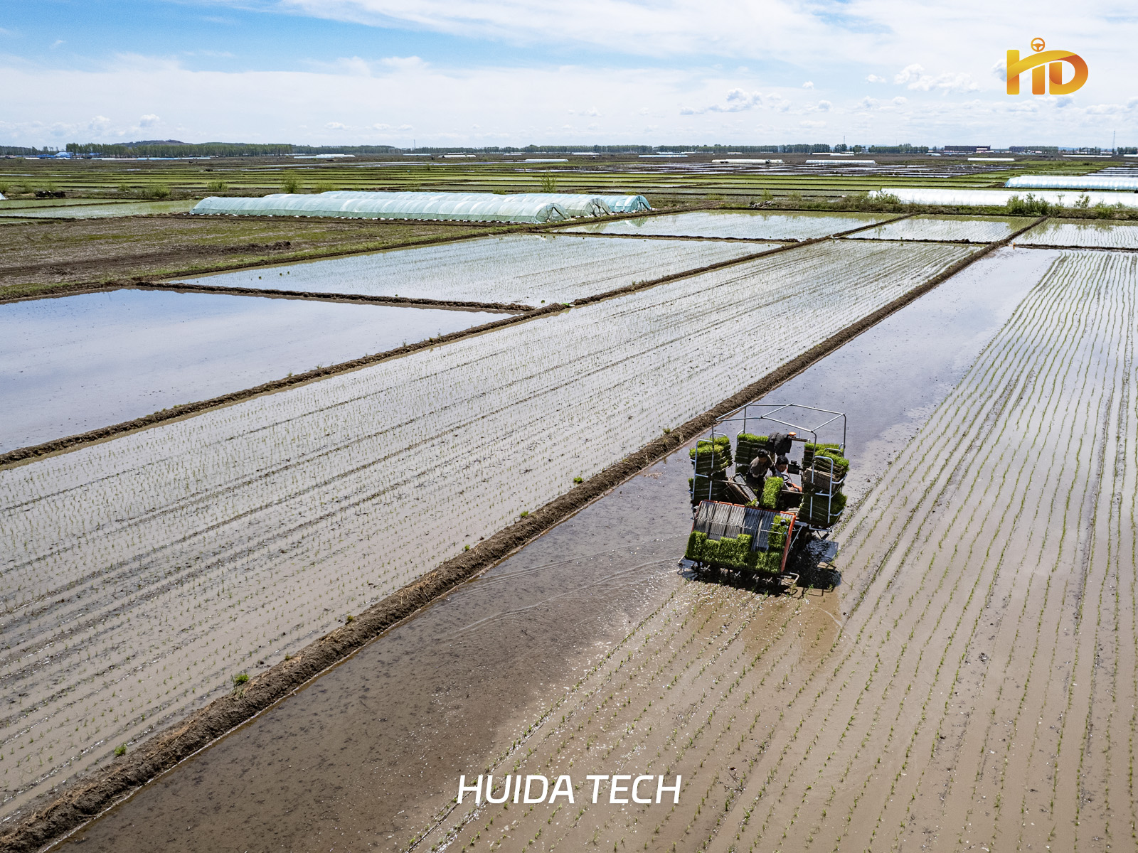  Huida Technology's Staff Conducted Navigation Debugging for End Customers in Vietnam. 